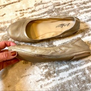 LUCKY BRAND Size 6 Bronzy Gold